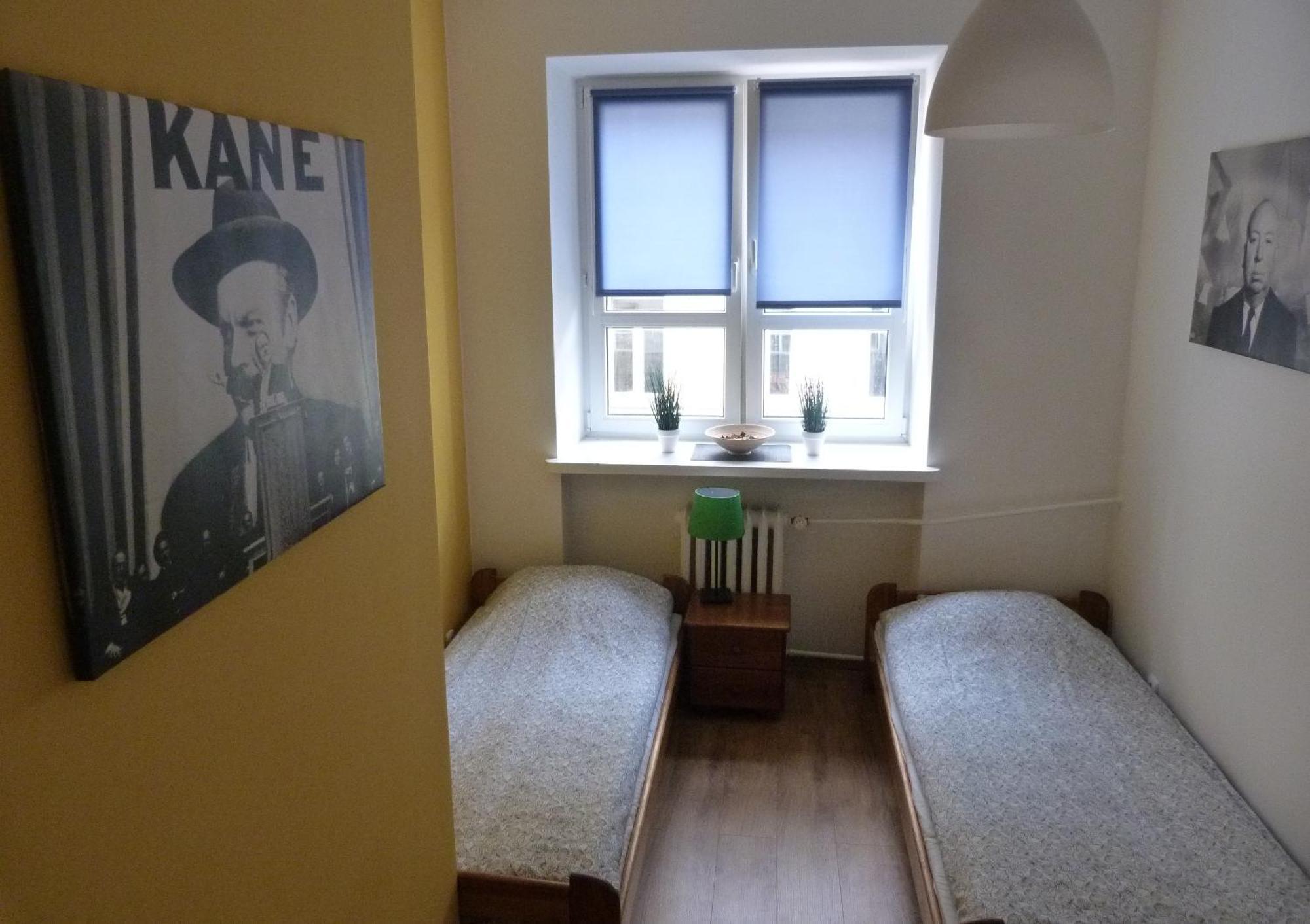 Jasna Hostelik Self Check-In Warsawa Bagian luar foto