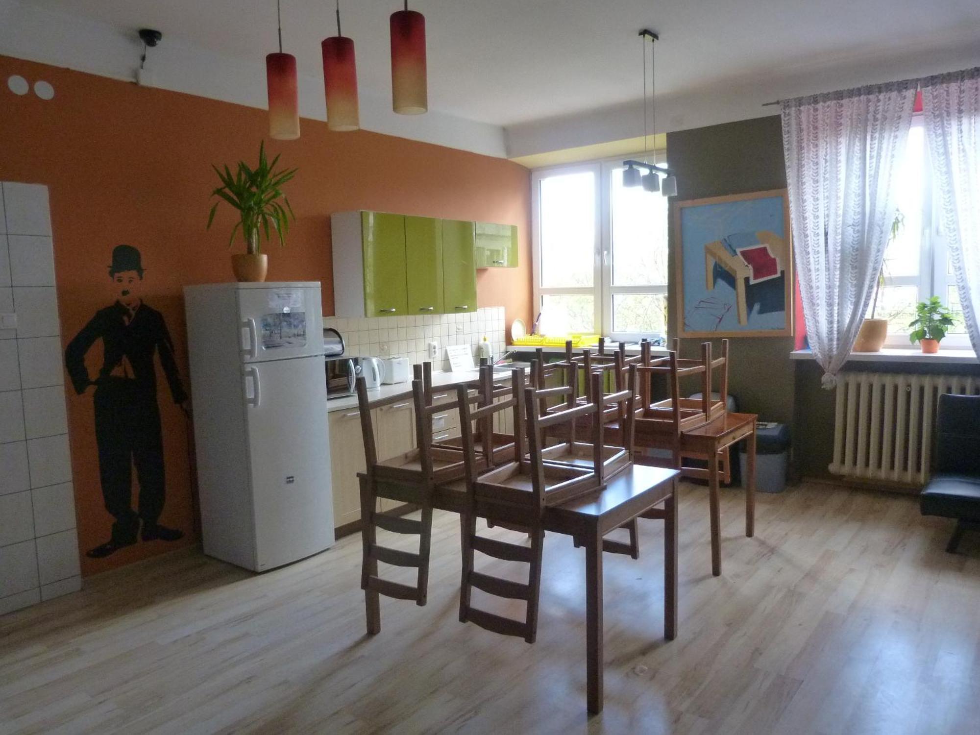 Jasna Hostelik Self Check-In Warsawa Bagian luar foto